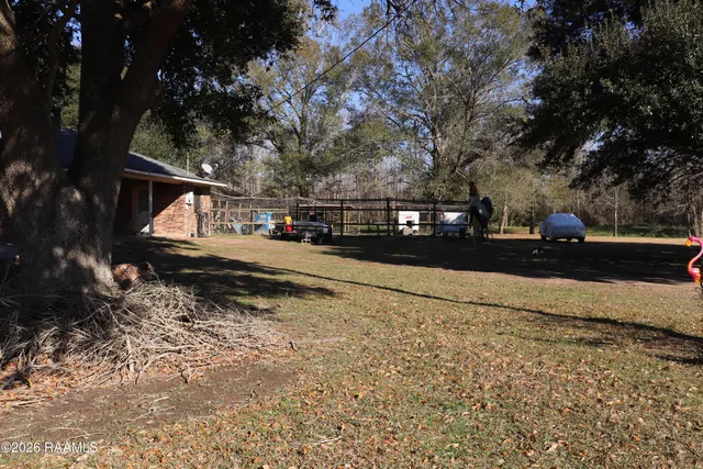 $179,000 | 328 Bearb Road, Sunset, LA 70584