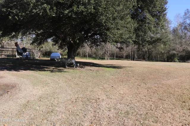 $179,000 | 328 Bearb Road, Sunset, LA 70584