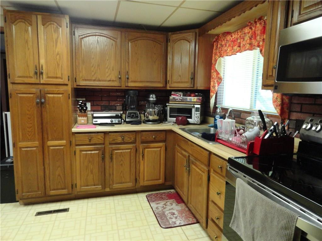 364 Highland Ridge Road Claysville, PA 15323 - Photo 5 of 22