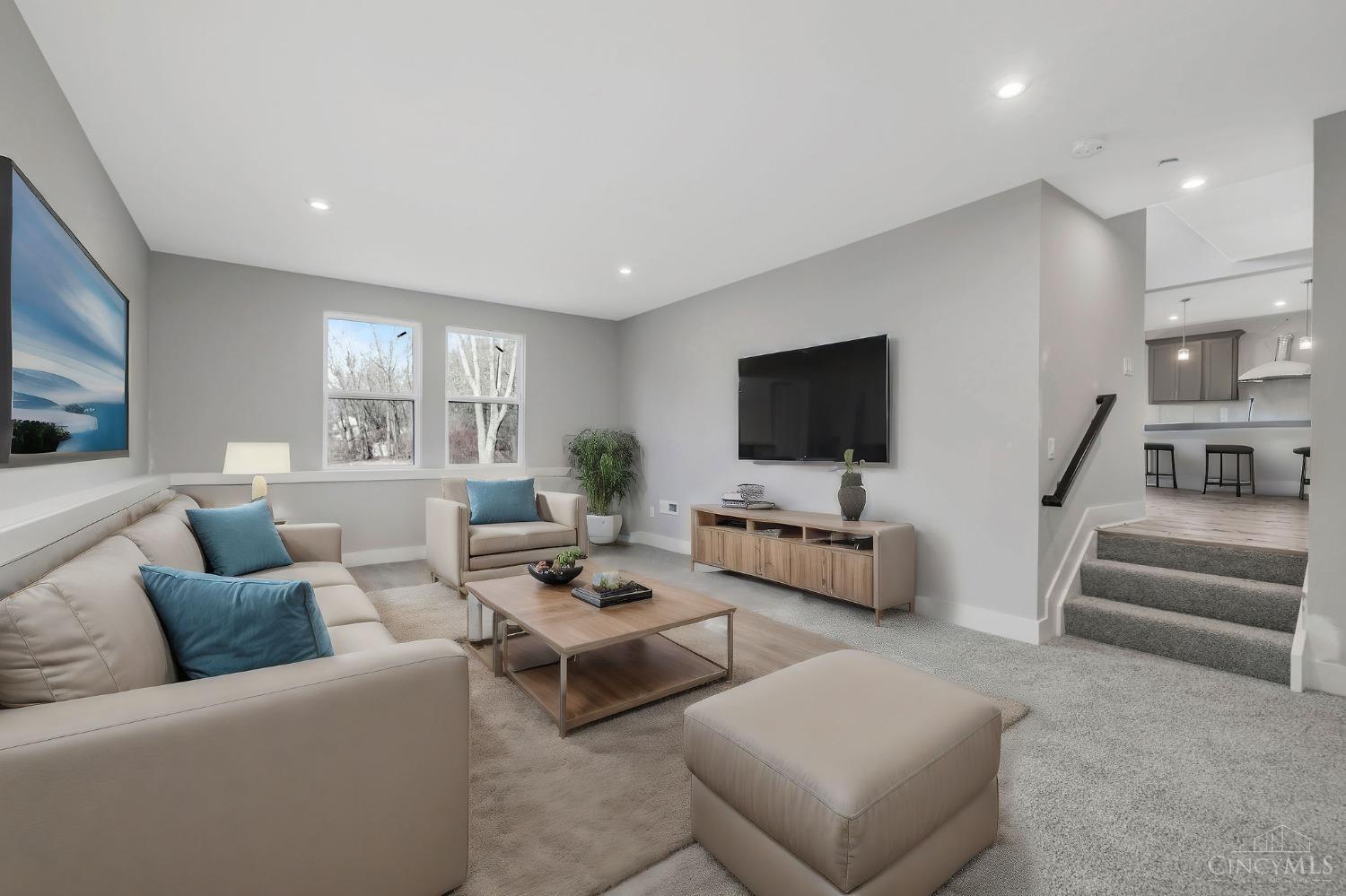 11847 Montgomery Road Cincinnati, OH 45249 - Photo 13 of 30 Gallery Image 13
