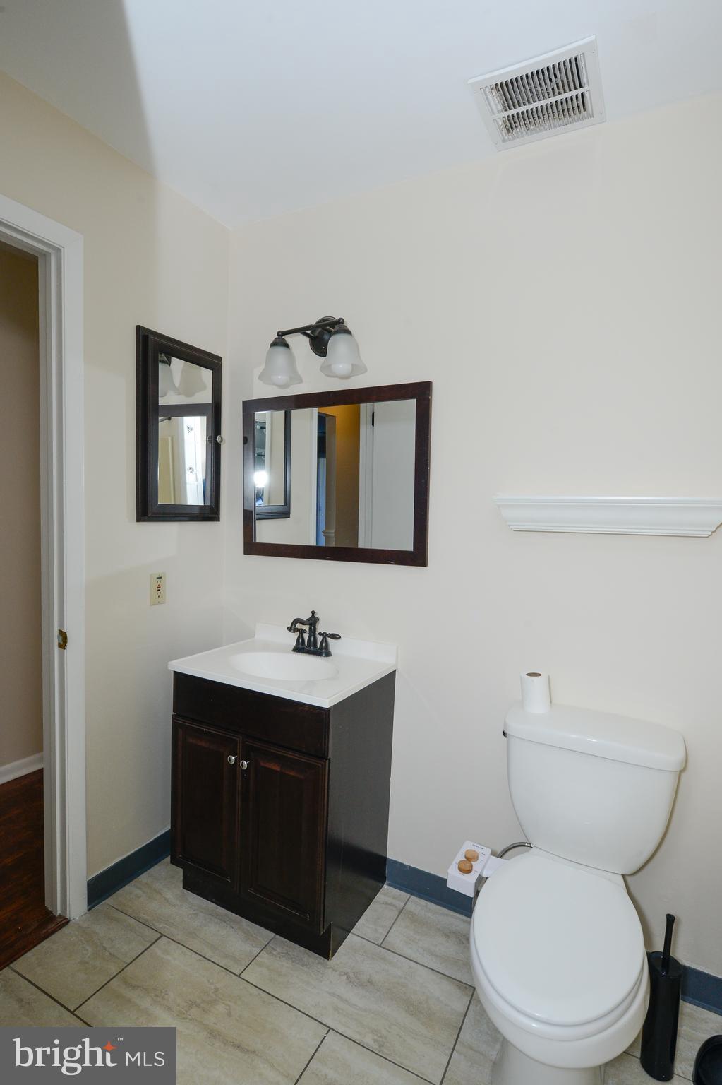 110 Allem Lane Perkasie, PA 18944 - Photo 9 of 35