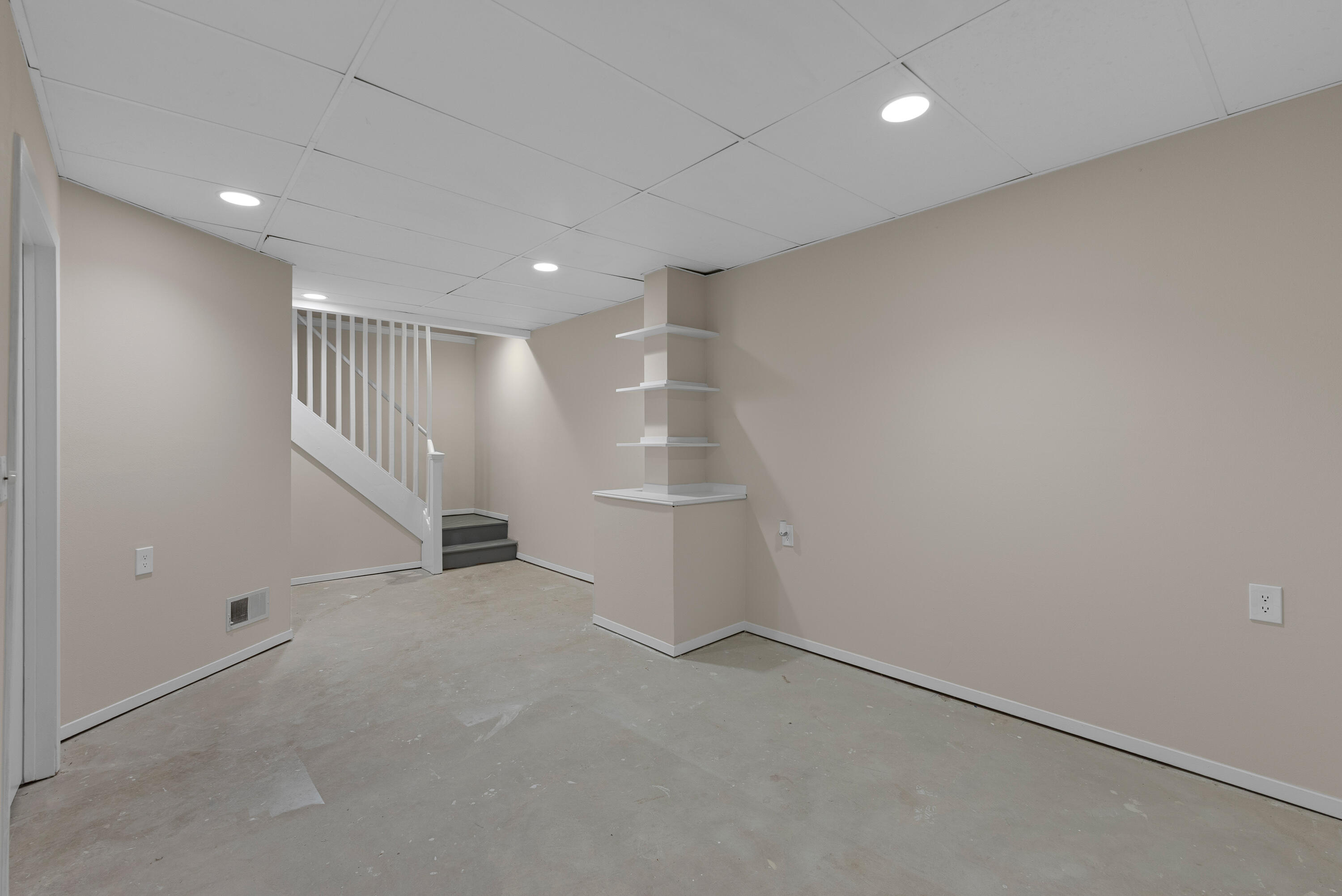 104 West Stoney Ridge Way Saukville, WI 53080 - Photo 20 of 25 104 W Stoney Ridge Way-13