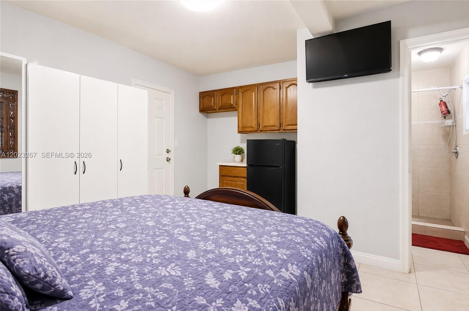 301 Southwest 36th Avenue Miami, FL 33135 - Photo 29 of 54