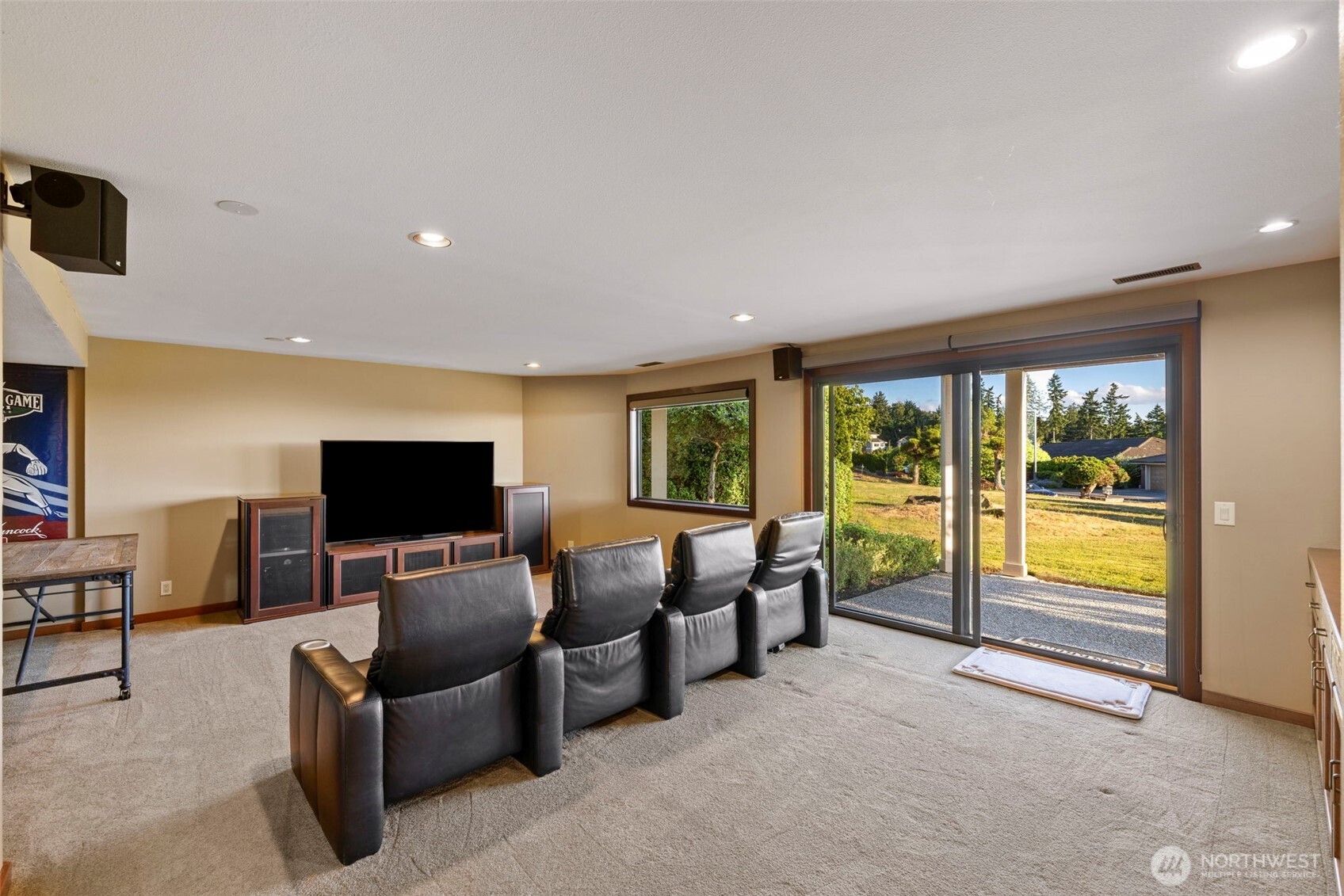 13705 68th Avenue West Edmonds, WA 98026 - Photo 36 of 40