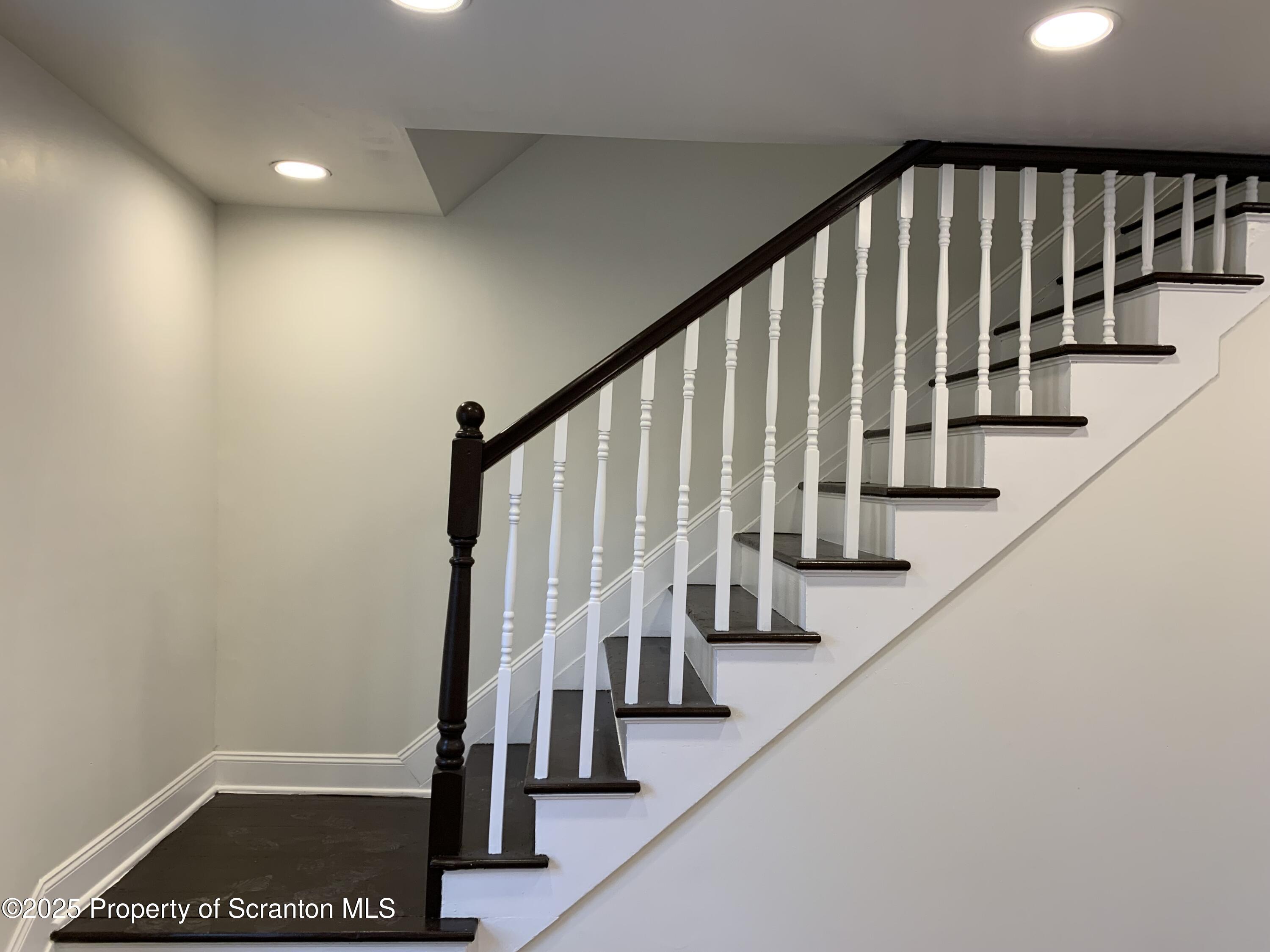 318 Simrell Road Clarks Summit, PA 18411 - Photo 10 of 30 a view of entryway