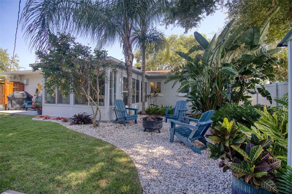 128 Edgewater Terrace Dunedin, FL 34698 - Photo 27 of 59