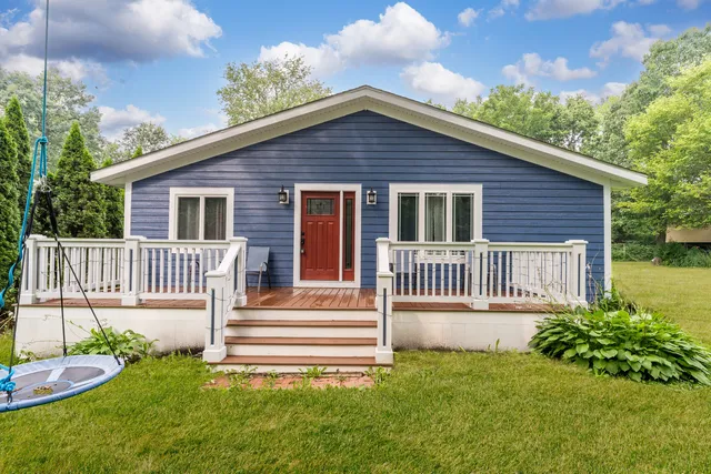 $299,000 | 54 Willow Springs Lane, Plano, IL 60545