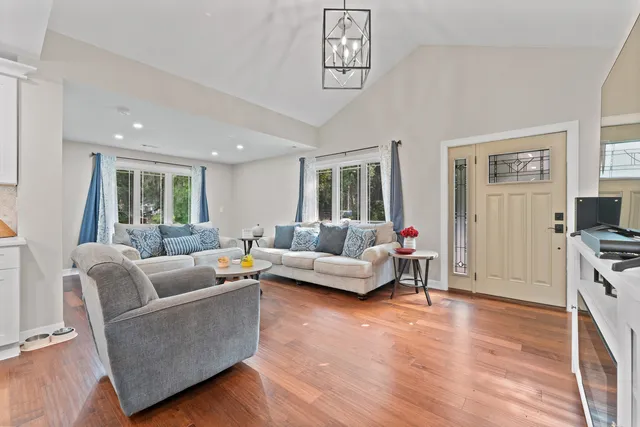 $299,000 | 54 Willow Springs Lane, Plano, IL 60545