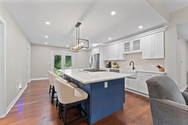 $299,000 | 54 Willow Springs Lane, Plano, IL 60545