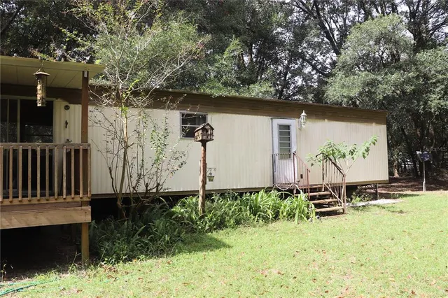 $89,900 | 19591 Southeast 77 Place, Morriston, FL 32668