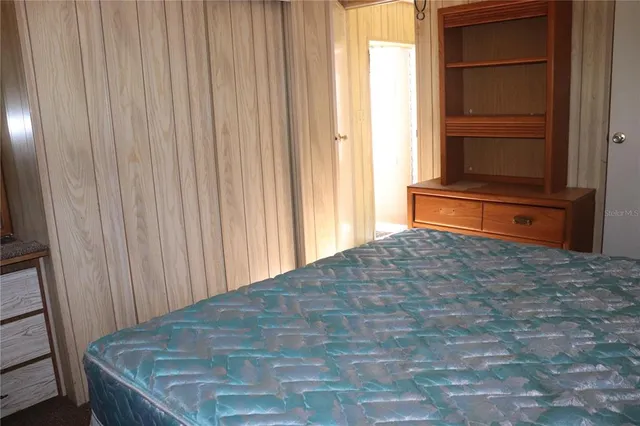 $89,900 | 19591 Southeast 77 Place, Morriston, FL 32668