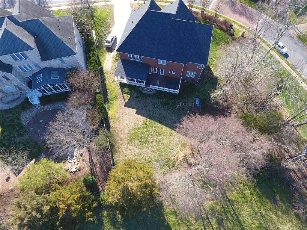 14101 Bramborough Road Huntersville, NC 28078 - Photo 2 of 24 Gallery Image 2