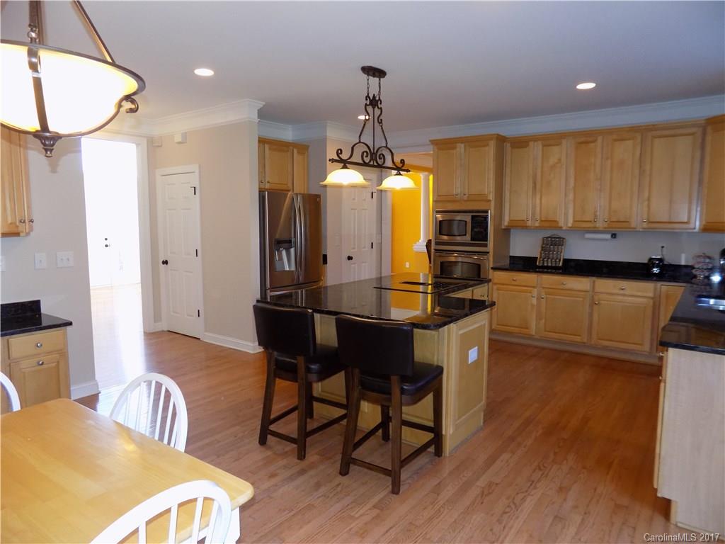 14101 Bramborough Road Huntersville, NC 28078 - Photo 9 of 24 Gallery Image 9