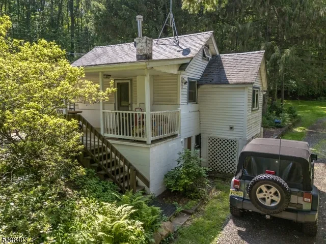 $879,000 | 20 South Polktown Road, Hampton, NJ 08827