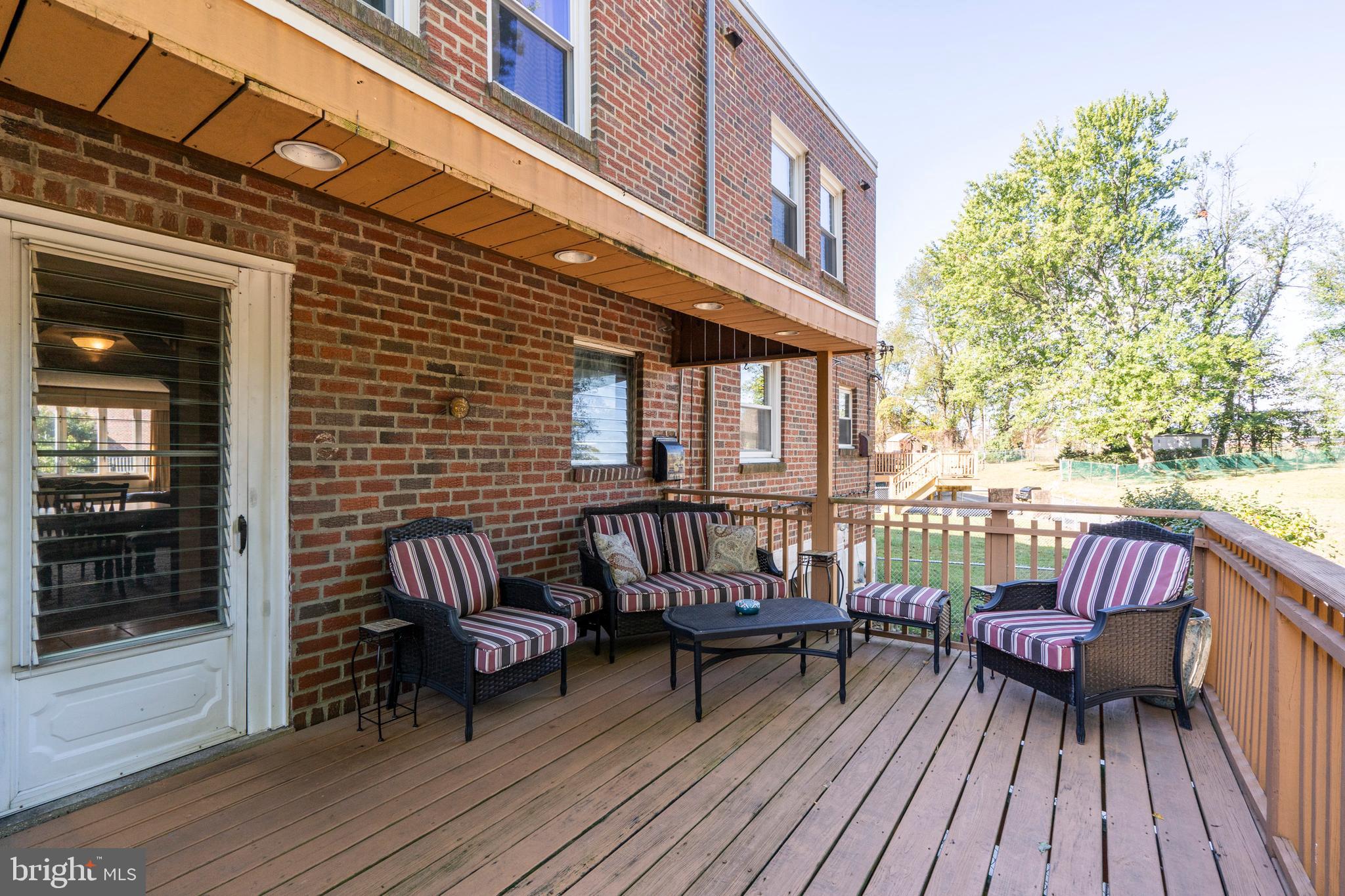 12544 Deer Run Road Philadelphia, PA 19154 - Photo 14 of 35 Deck