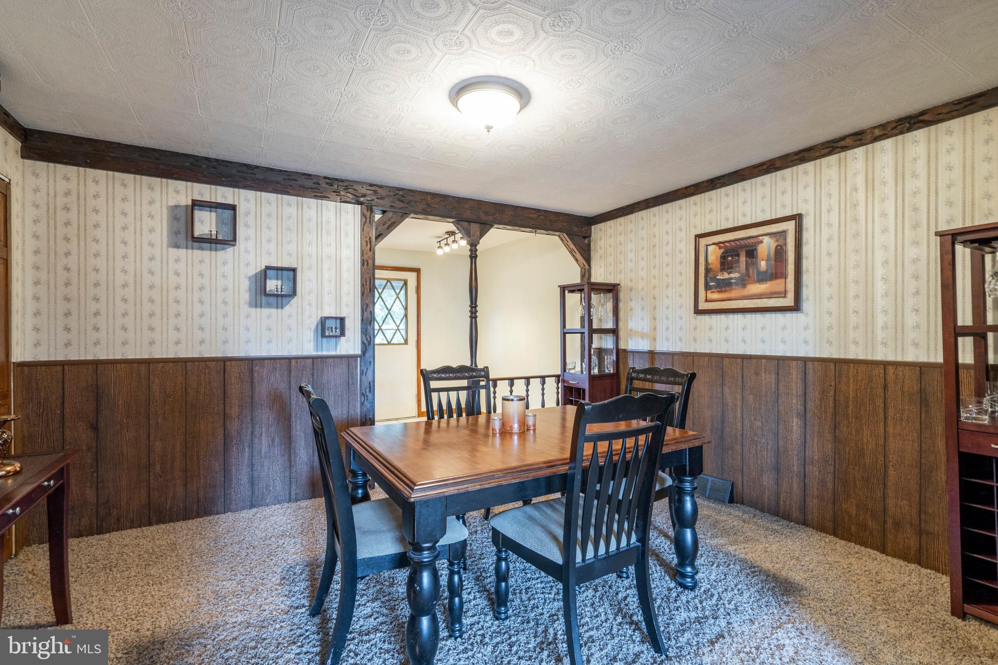 12544 Deer Run Road Philadelphia, PA 19154 - Photo 6 of 35 Dining Room