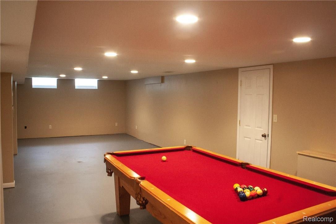 32191 Marblehead Road Farmington, MI 48336 - Photo 31 of 35 32191 Marblehead -basement1.jpg