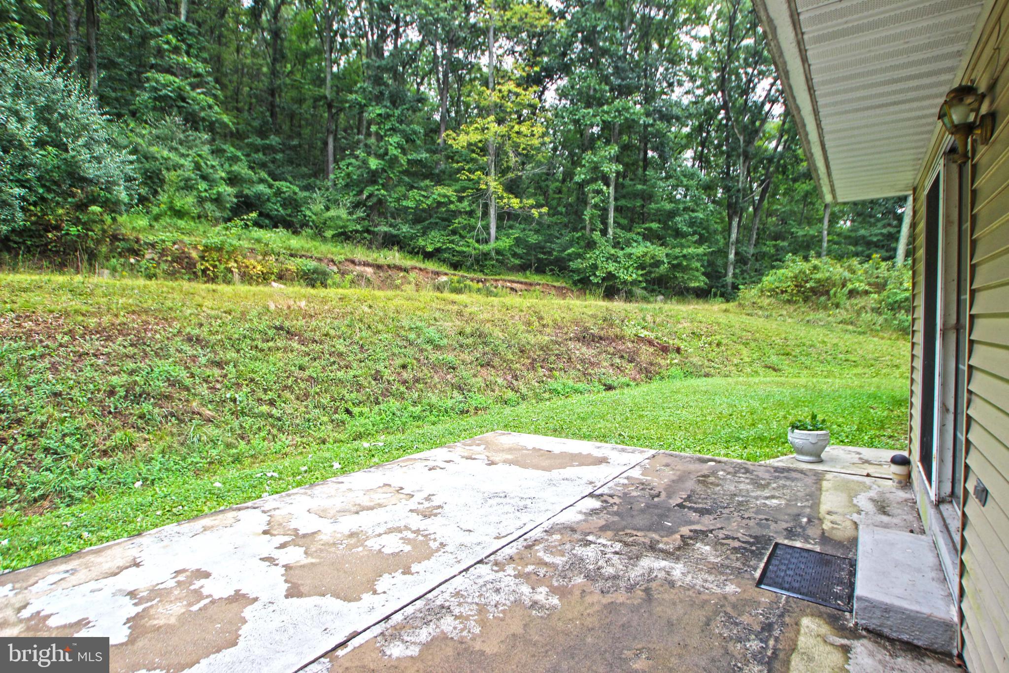 1236 South Stagecoach Road Weatherly, PA 18255 - Photo 23 of 25 Gallery Image 23