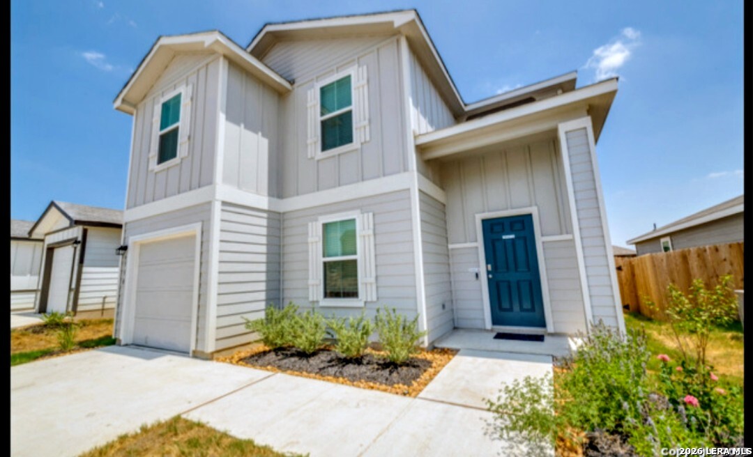 9558 Ranch Loop San Antonio, TX 78254 - Photo 2 of 34 Gallery Image 2