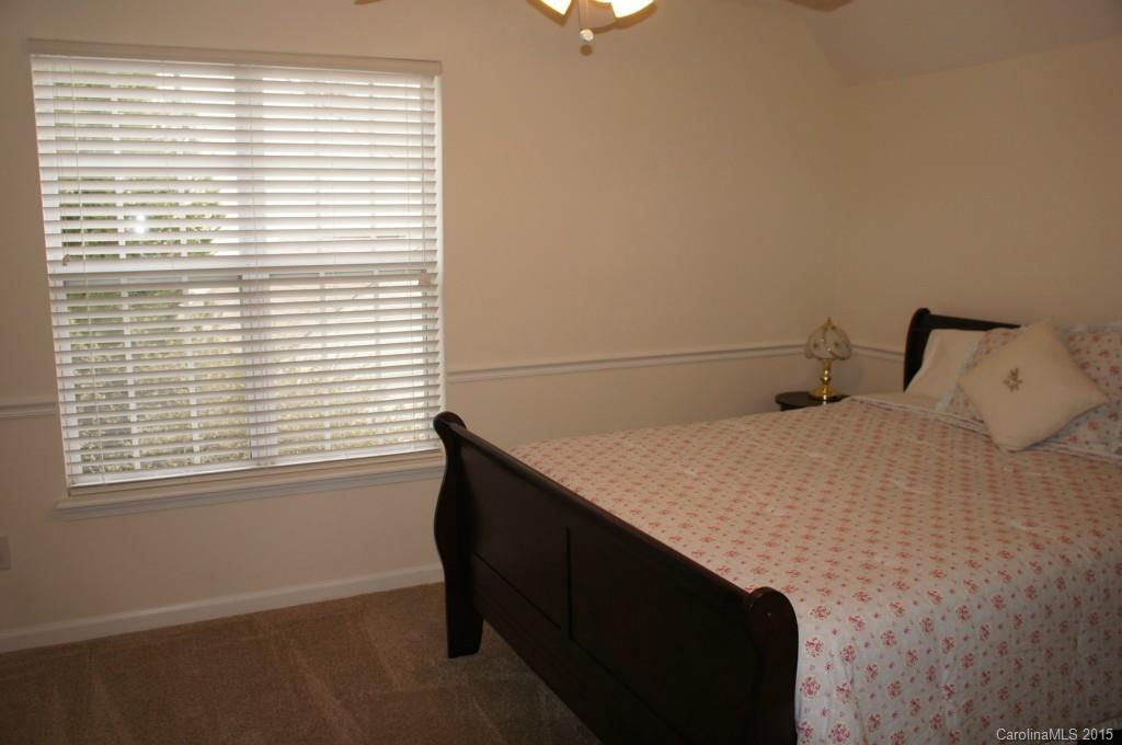 12615 Cardinal Point Road Charlotte, NC 28269 - Photo 11 of 17 Gallery Image 11