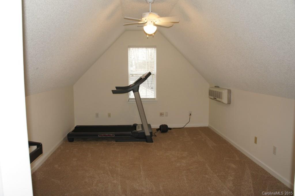 12615 Cardinal Point Road Charlotte, NC 28269 - Photo 13 of 17 Gallery Image 13
