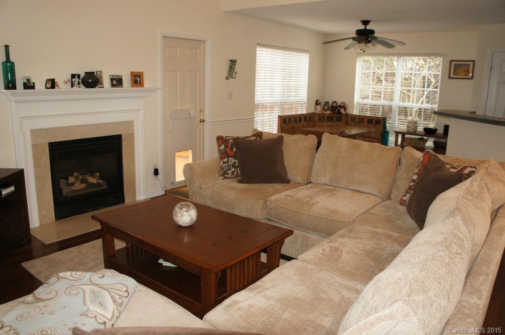 12615 Cardinal Point Road Charlotte, NC 28269 - Photo 5 of 17 Gallery Image 5