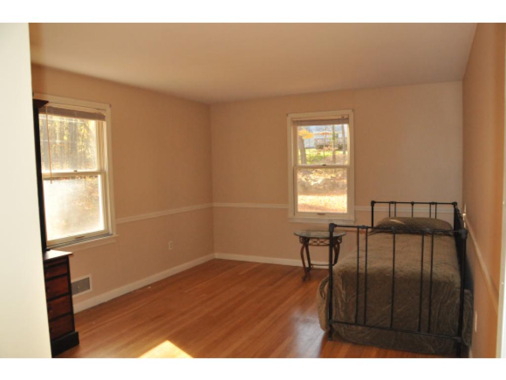 7 Deacon Road Bedford, NH 03110 - Photo 15 of 24