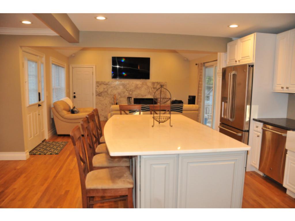 7 Deacon Road Bedford, NH 03110 - Photo 6 of 24