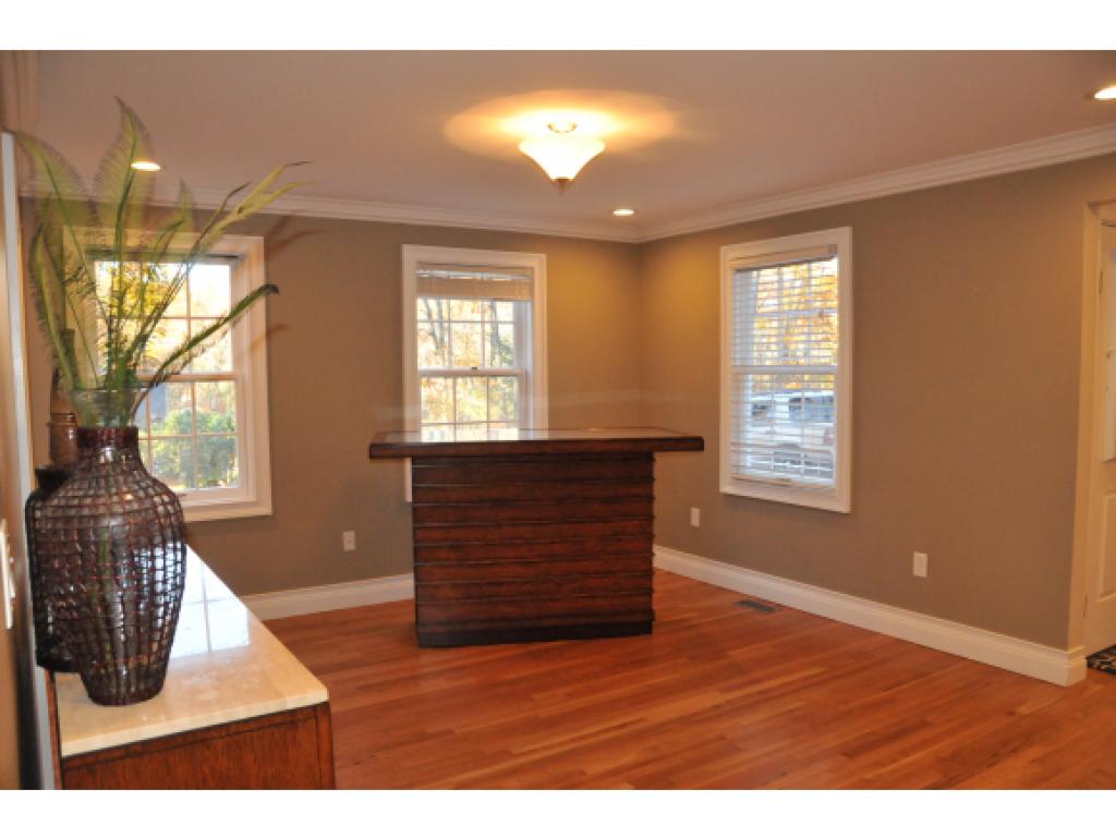7 Deacon Road Bedford, NH 03110 - Photo 10 of 24
