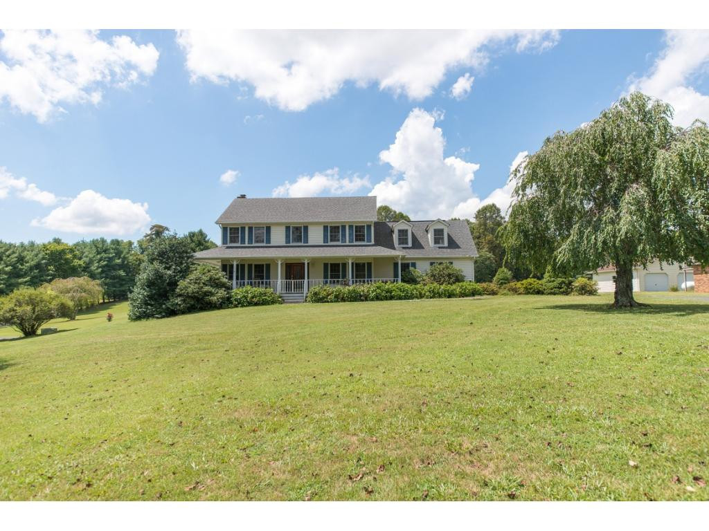 326 Booher Road Bristol, VA 24201 - Photo 1 of 15 Photo 1
