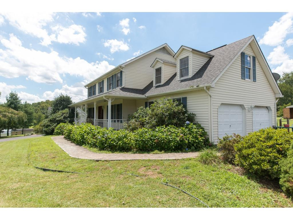 326 Booher Road Bristol, VA 24201 - Photo 2 of 15 Photo 2