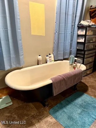 $169,000 | 8 Newman Road, Natchez, MS 39120