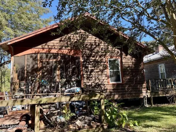 $169,000 | 8 Newman Road, Natchez, MS 39120