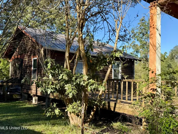 $169,000 | 8 Newman Road, Natchez, MS 39120