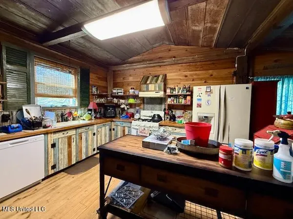 $169,000 | 8 Newman Road, Natchez, MS 39120