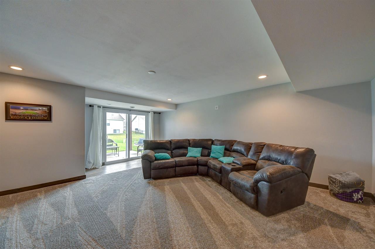 355 Saddleback Road Marion, IA 52302 - Photo 34 of 47 Gallery Image 34