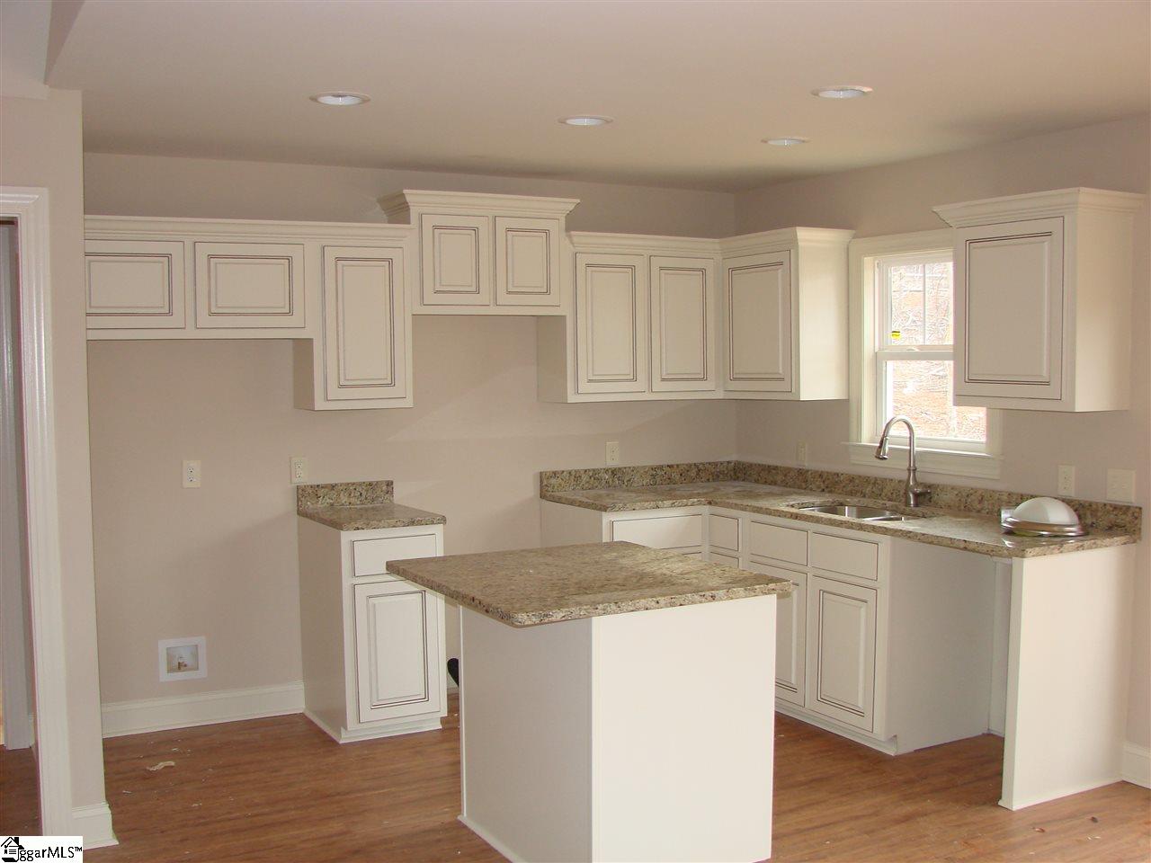 127 Stewart Road Six Mile, SC 29682 - Photo 5 of 13