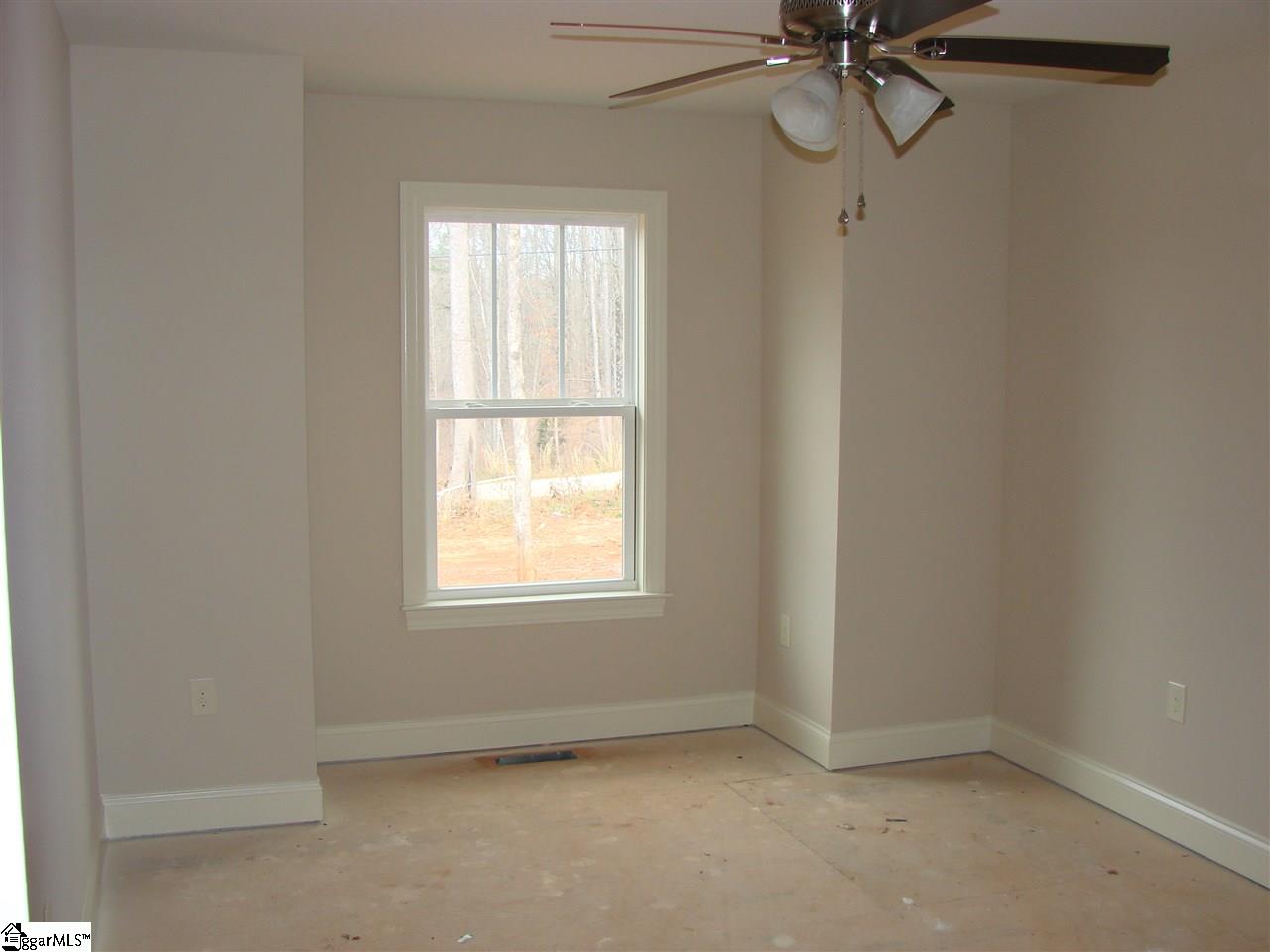 127 Stewart Road Six Mile, SC 29682 - Photo 10 of 13