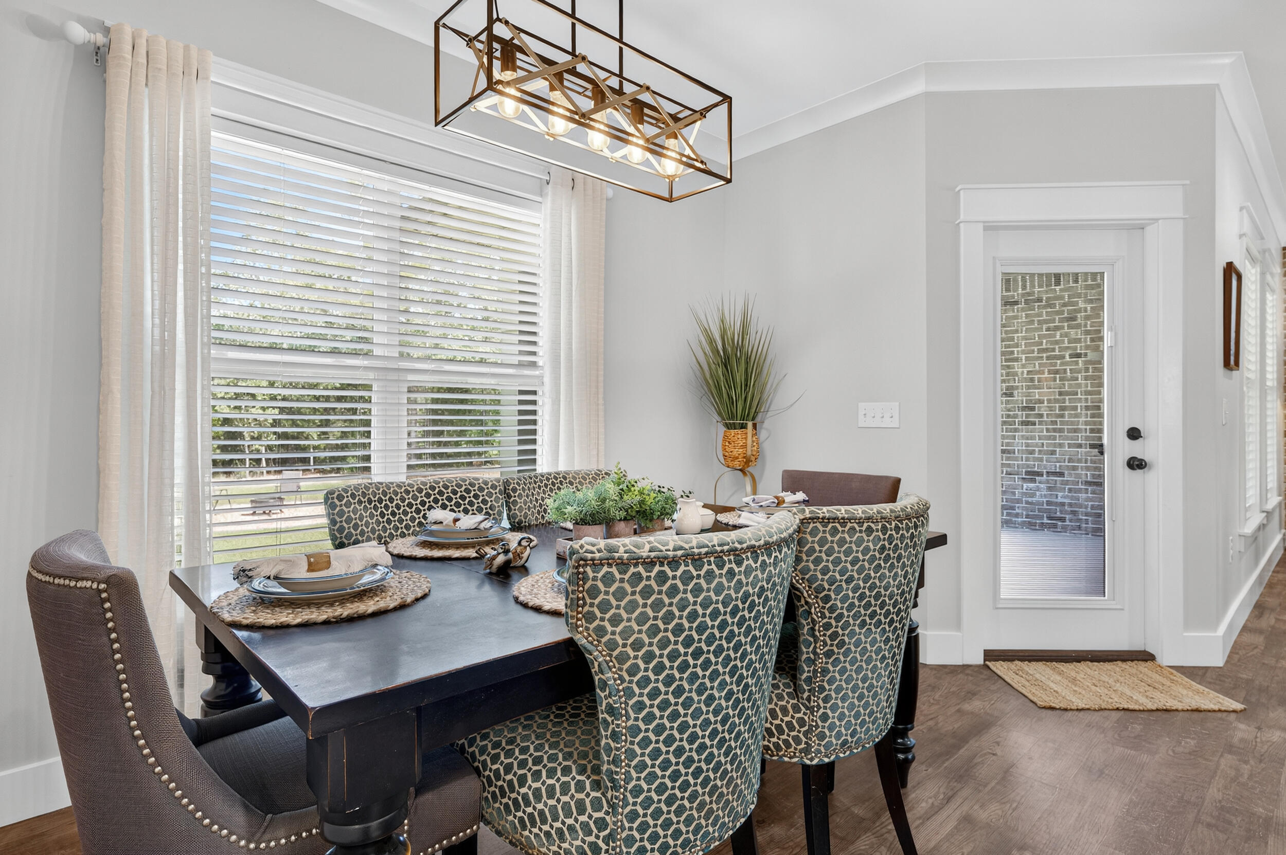 768 Long Road DeFuniak Springs, FL 32433 - Photo 28 of 106 a dining room with furniture and window