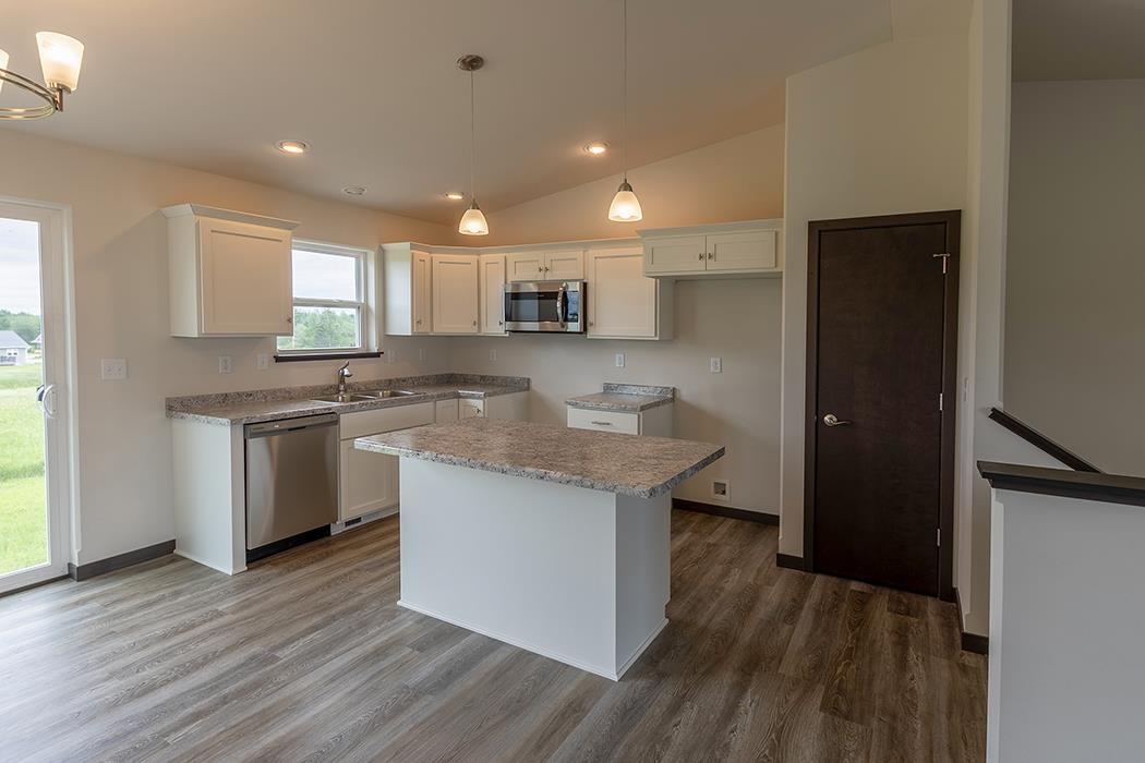 5508 Golla Road, Unit FO59 Stevens Point, WI 54482 - Photo 3 of 35