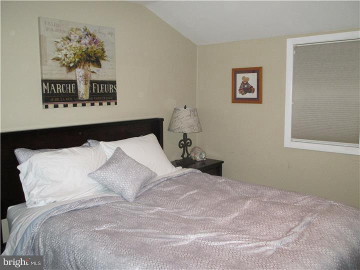 220 Croft Road North Wales, PA 19454 - Photo 6 of 14 Gallery Image 6