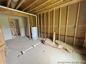 $199,900 | 400 West Old Highway 11 Southeast, Laconia, IN 47135