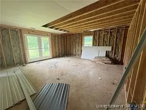 $199,900 | 400 West Old Highway 11 Southeast, Laconia, IN 47135