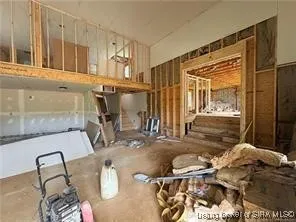 $199,900 | 400 West Old Highway 11 Southeast, Laconia, IN 47135