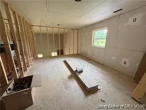 $199,900 | 400 West Old Highway 11 Southeast, Laconia, IN 47135