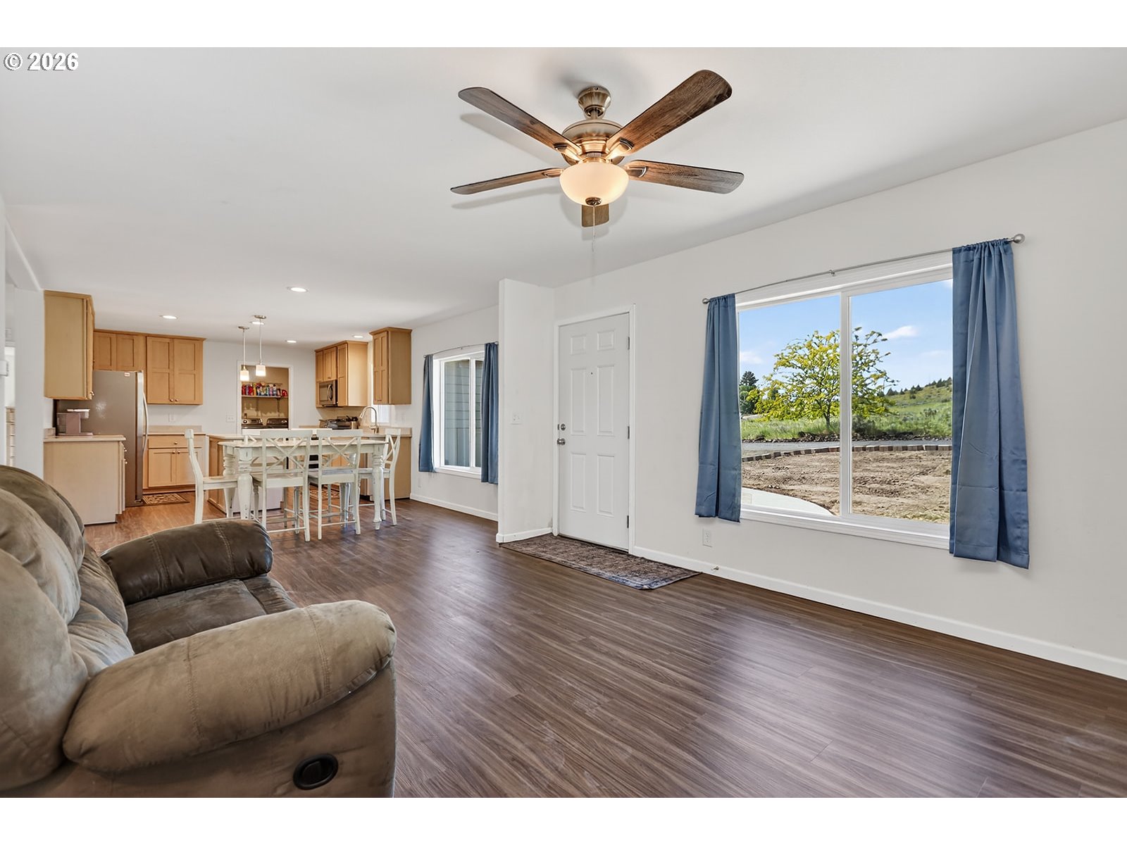 703 Spey Road Maupin, OR 97037 - Photo 4 of 33