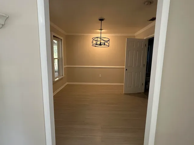 $2,600 | 7585 Skipper Lane, Tallahassee, FL 32317