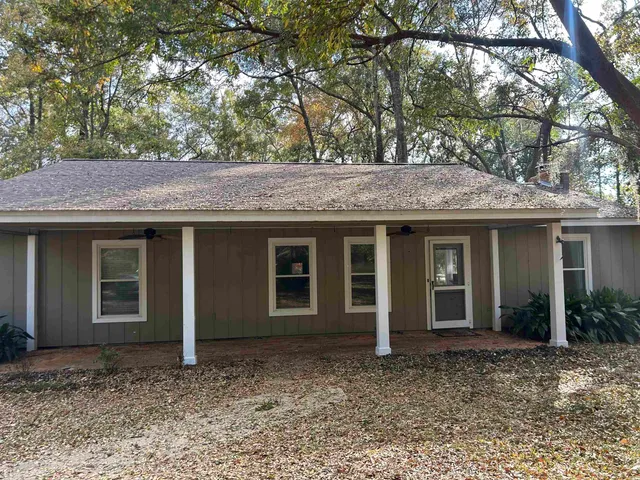 $2,600 | 7585 Skipper Lane, Tallahassee, FL 32317