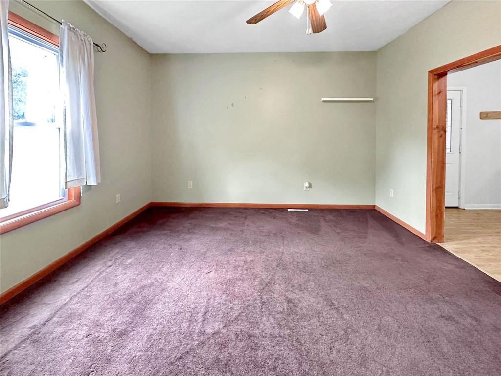 148 Oak Spring Road Canonsburg, PA 15317 - Photo 17 of 34 an empty room with a window