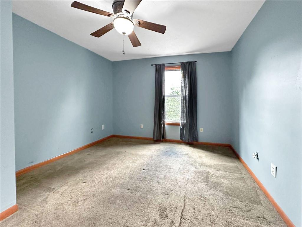 148 Oak Spring Road Canonsburg, PA 15317 - Photo 27 of 34 an empty room with windows and fan